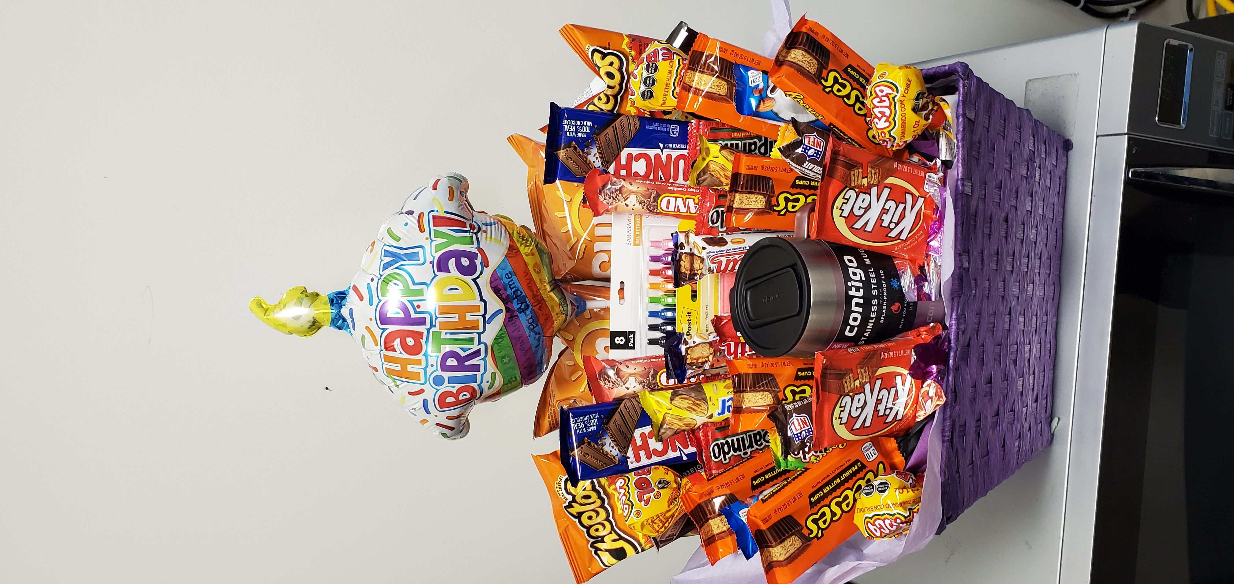 Custom Birthday (Large 2) candy bouquet